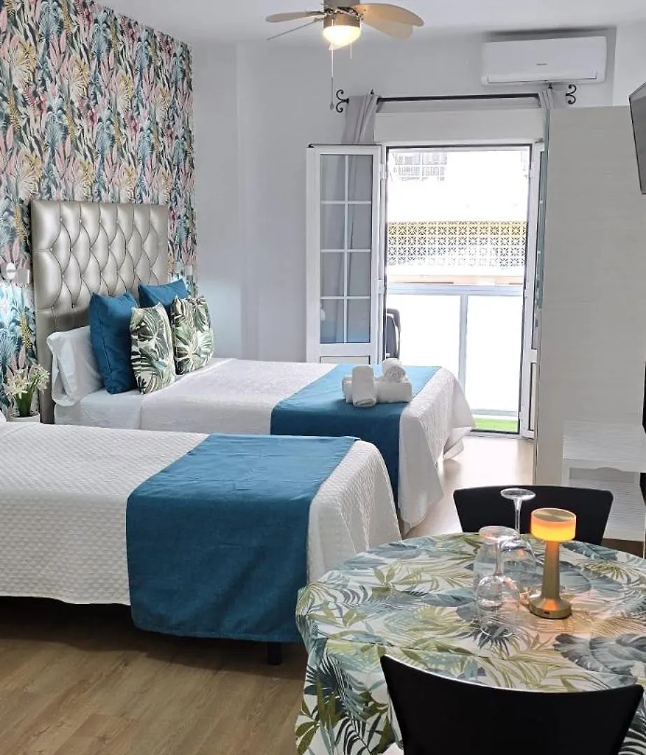 Candisol Cozy Inns Torremolinos Apartamento