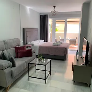 Kentia Rum i privatbostad Málaga