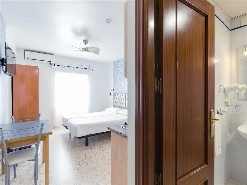 Candisol Cozy Inns Torremolinos 0*,